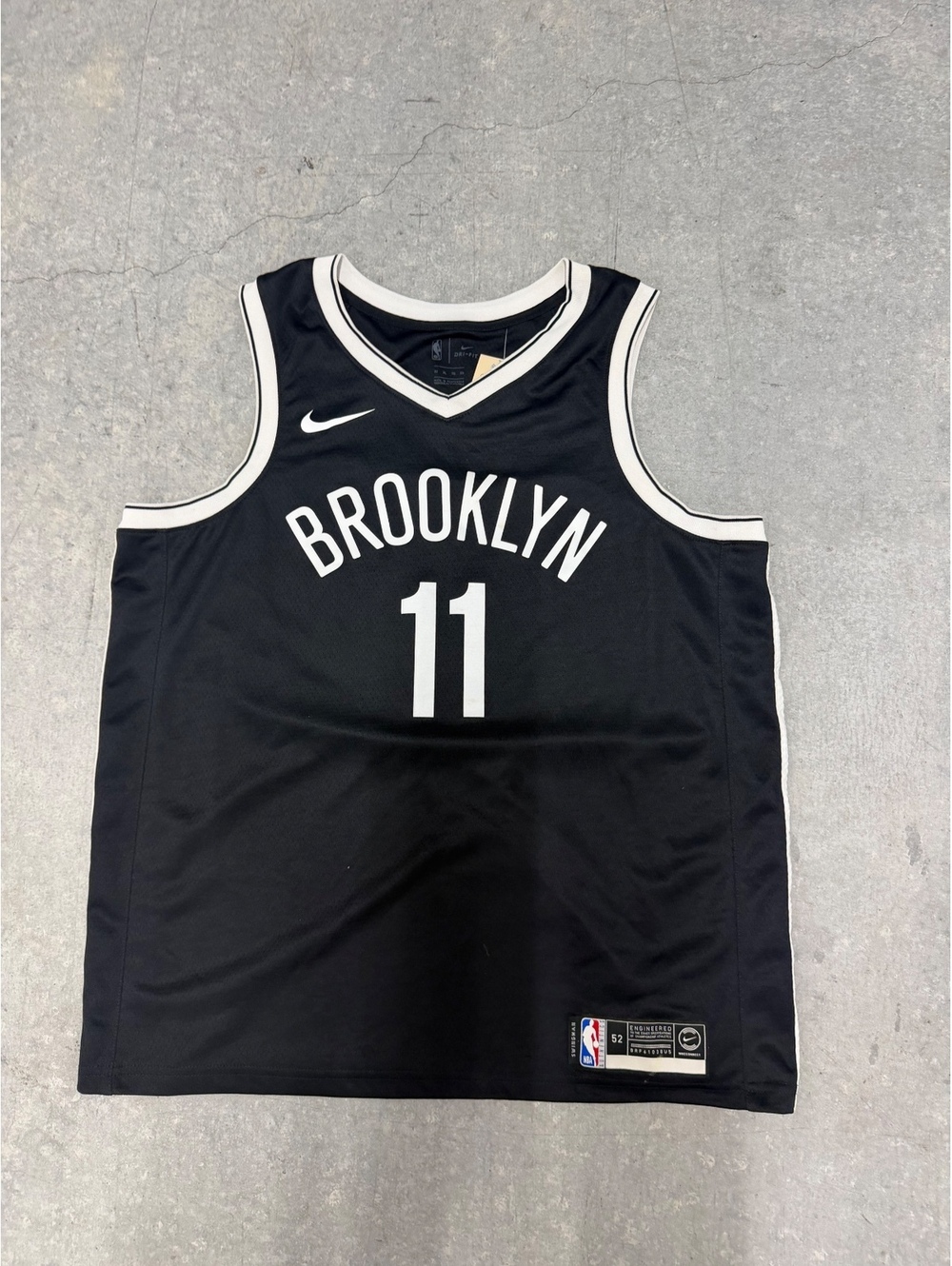 Nike Kyrie Irving #11 Brooklyn Nets NBA Jersey Mens XL Black